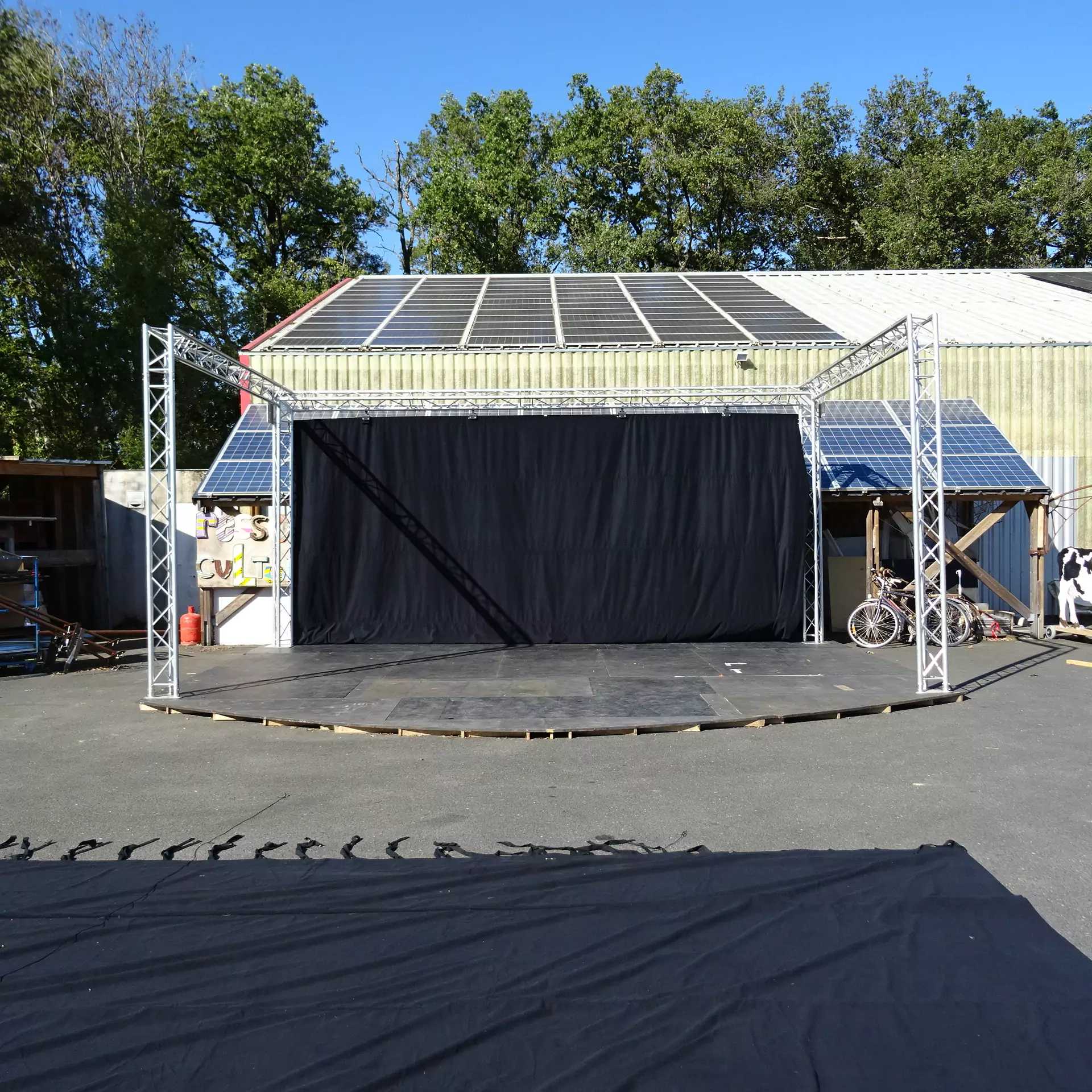 LRCSTR001-Scene-Pont-allu-Rideau-1_5