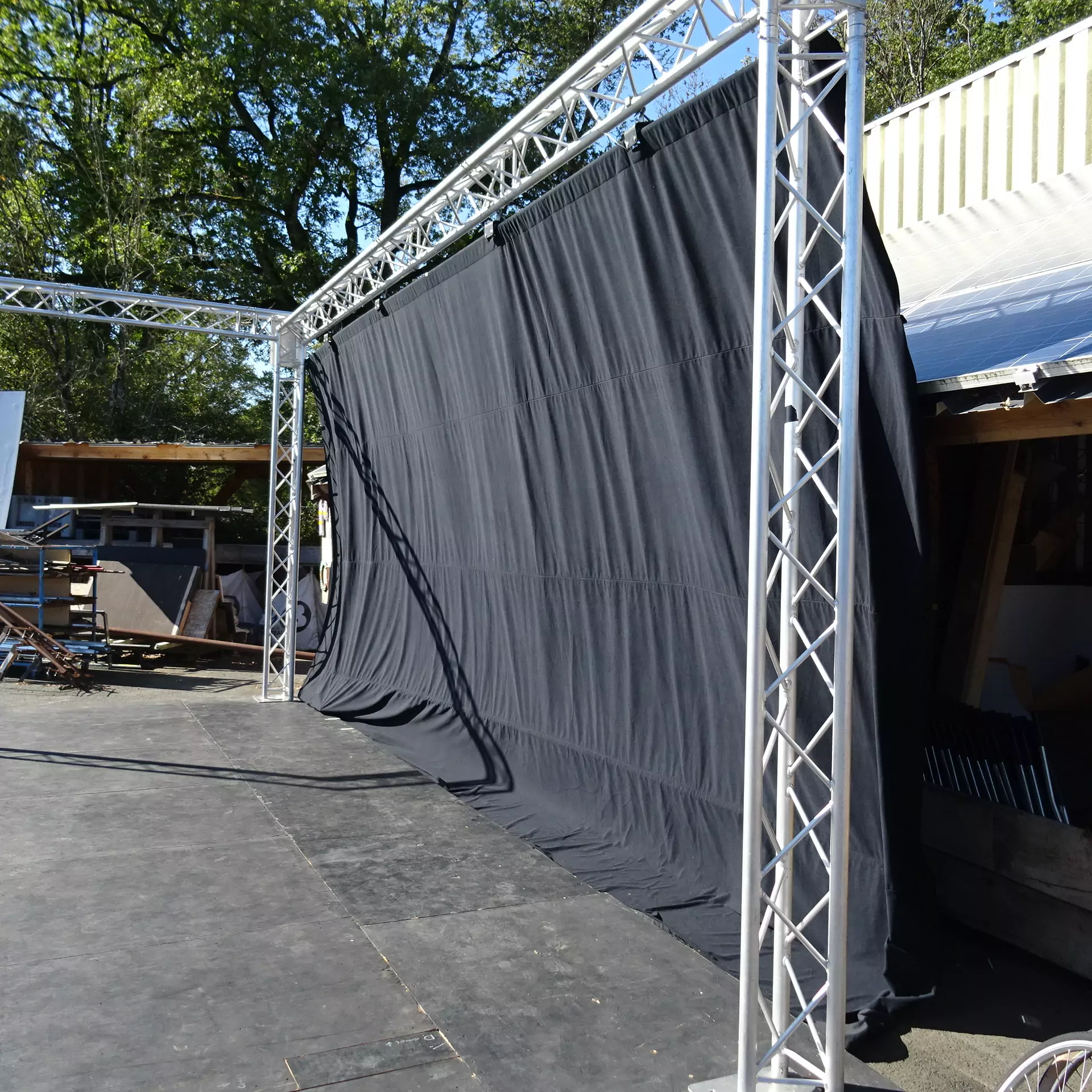 LRCSTR001-Scene-Pont-allu-Rideau-5_5