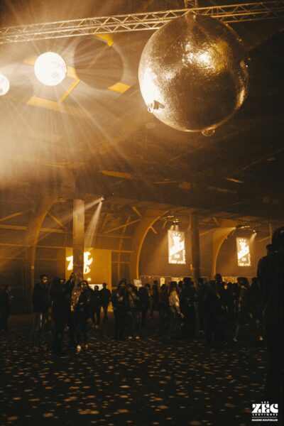 LRCLUM004-boule-a-facette_zec