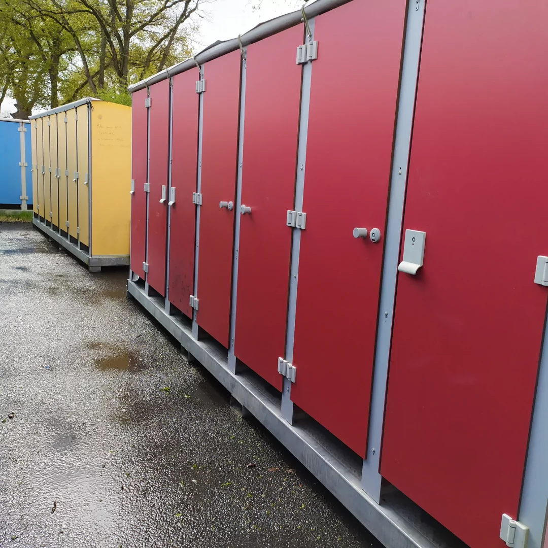 LRCMUT46-toilettes_seches_7cab_recto-3